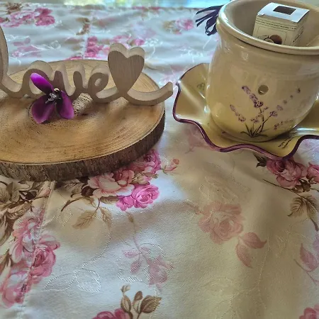Creekside House Rob